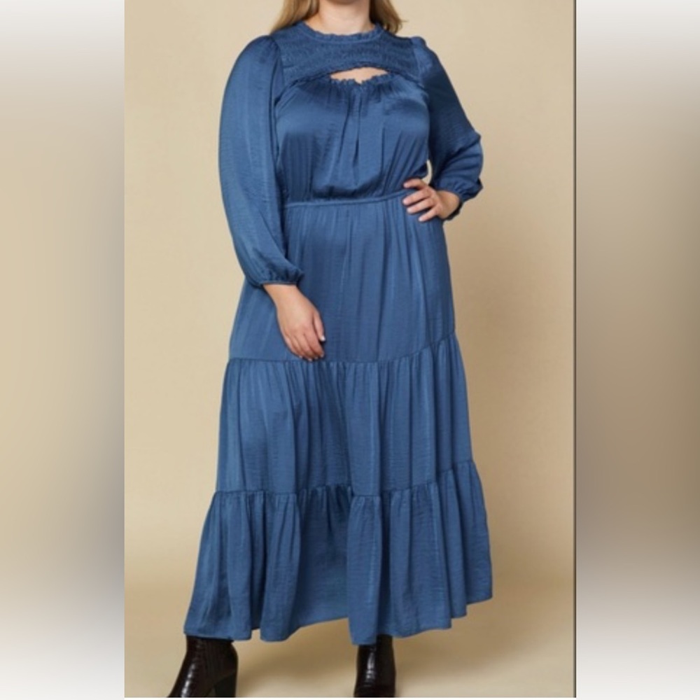 NWT Skies Are Blue Long Sleeve Tiered Maxi Dress in Deep Blue
